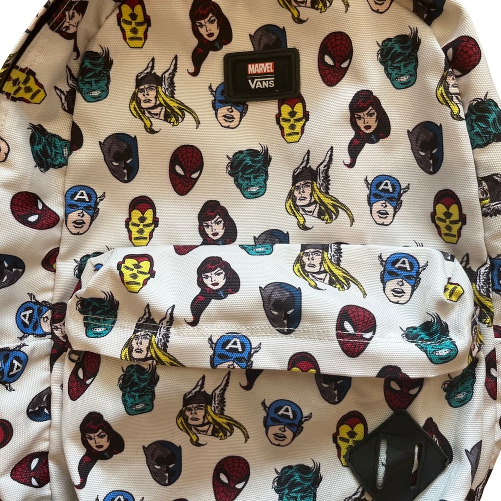 Vans x Marvel Avengers Backpack White All Over Superhero Print Old Skool Bag - Picture 2 of 6